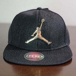 Air Jordan 1 2 3 4 5 6 8 11 12 OG Retro Bred Playoffs Snapback Hat Black Gold